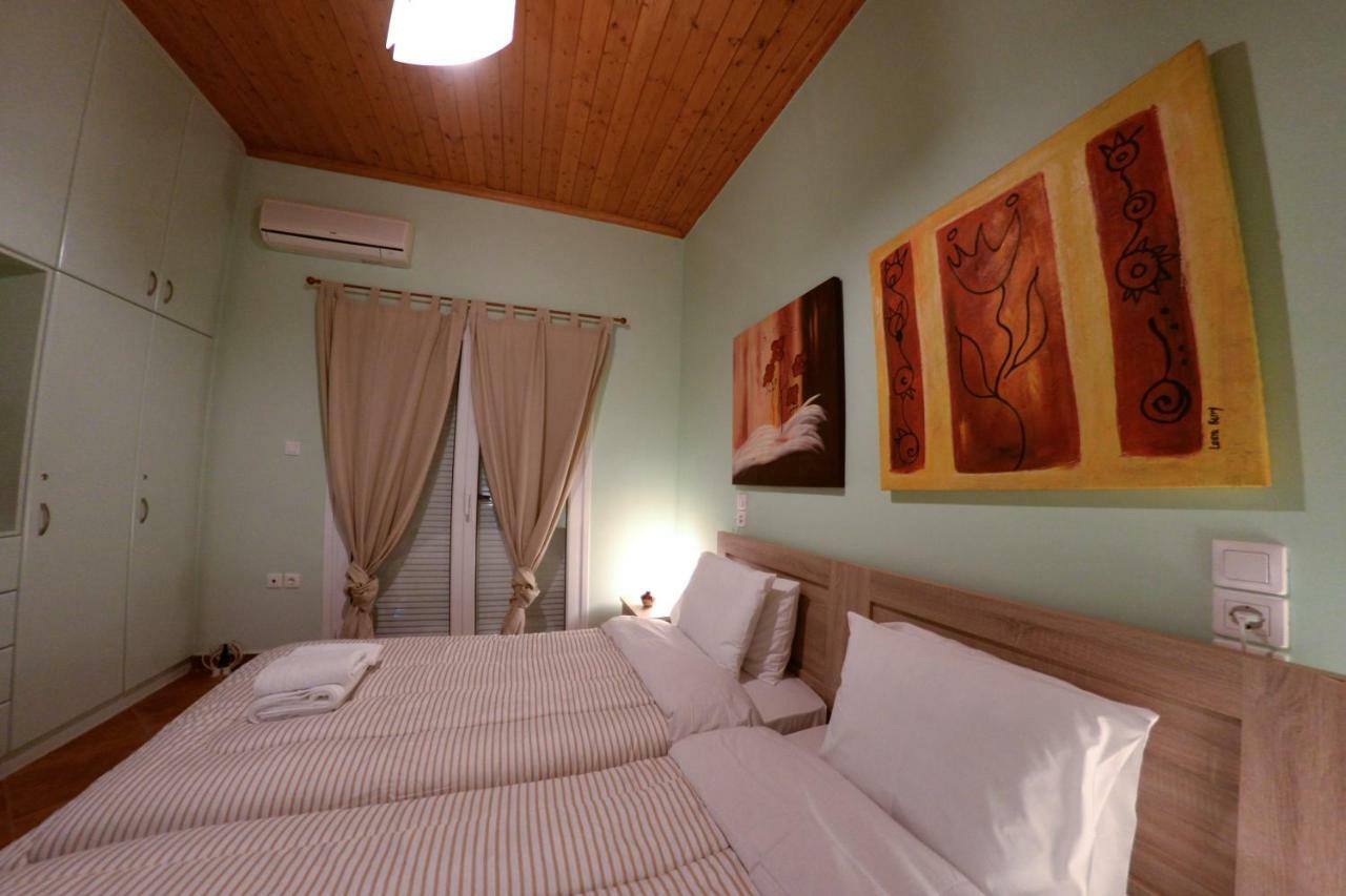 Patras Cozy Lodge Bagian luar foto